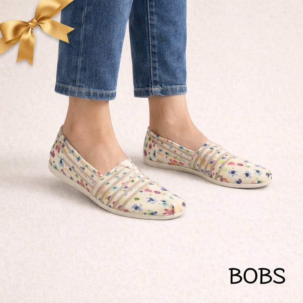BOBS from Skechers Slip Ons Floral Size 9
